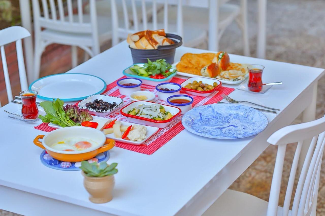 Dantel Butik Ev Pansiyon Kaş Exterior foto